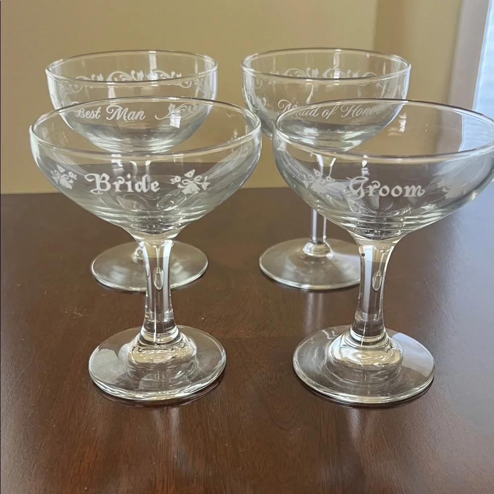 Set of Engraved Glass Champagne Coupes - Picture 1 of 6